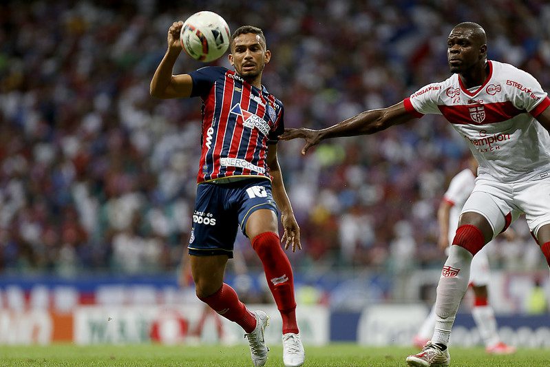 Patrick e Marco Antônio sentem a coxa e viram dúvida para enfrentar o Cruzeiro