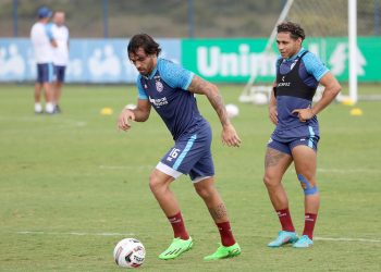 Com desfalques, Bahia encerra preparação para enfrentar a Ponte Preta