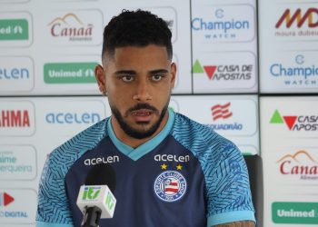 Matheus Bahia analisa jogo contra o Vasco e comemora titularidade