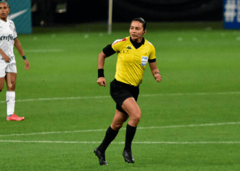 Bahia x Tombense: Edina Alves Batista apita jogo na Arena Fonte Nova