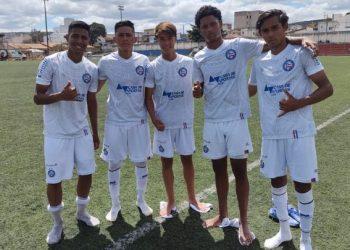 Sub-17 e sub-15 do Bahia estreiam com triunfos no Campeonato Baiano