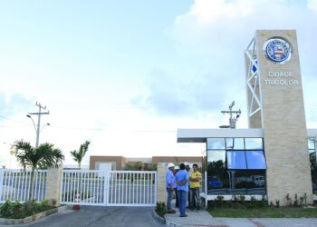 Dirigentes do grupo City se reúnem com a diretoria do Bahia no CT Evaristo de Macedo