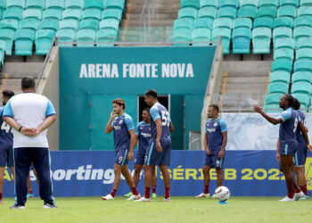 Com treino na fonte nova, Bahia encerra preparação para enfrentar o Vila Nova