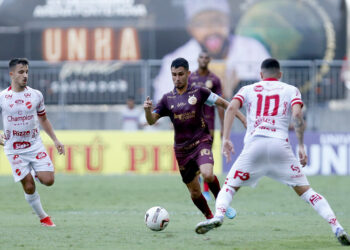 Daniel recebe terceiro cartão amarelo e não enfrenta o Guarani na próxima rodada