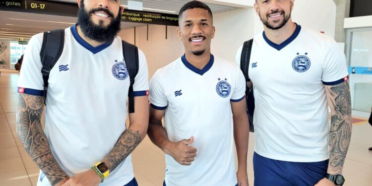 Danilo Fernandes viaja com a delegação para Porto Alegre; Atacante Raí volta a ser relacionado