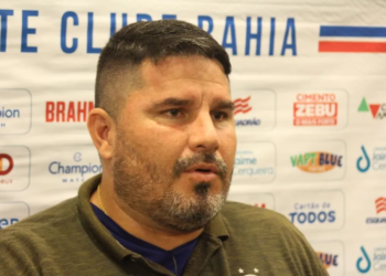 “Empate com gosto de triunfo”, diz Barroca após jogo contra o Grêmio