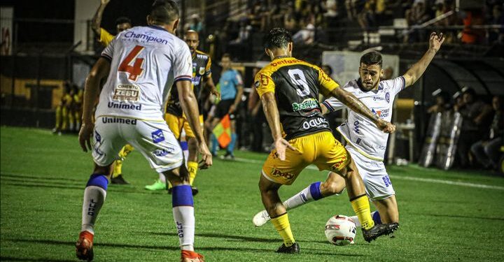 Bahia sai na frente, mas cede empate ao Novorizontino e segue sem vencer no Brasileirão