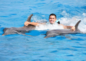 Meia Daniel curte férias na República Dominicana