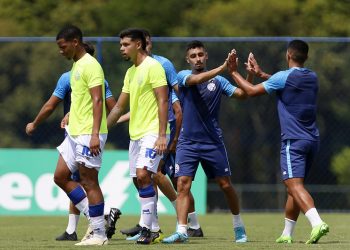 Com gols de Everton e Daniel, time principal vence o Sub-20 em jogo-treino