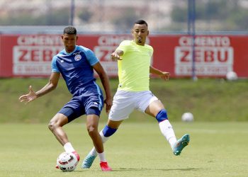 Com gols de Everton e Daniel, time principal vence o Sub-20 em jogo-treino