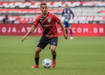 Bahia desiste da compra do volante Christian, do Athletico; Entenda