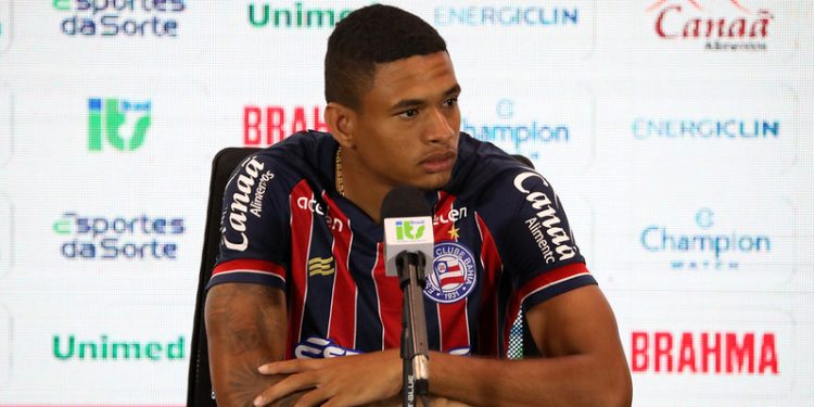 Apresentado, Diego Rosa fala sobre sonho de infância em defender o Bahia