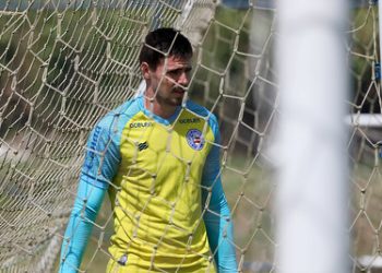 Sem espaço, Bahia empresta goleiro Matheus Teixeira a clube do Japão