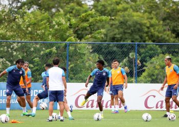 Com treino em dois turnos, Bahia segue se preparando para estreia no estadual