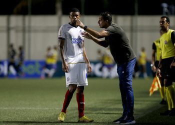 “Não estivemos no mesmo nível das outras partidas”, diz Paiva após derrota para o Jacobinense