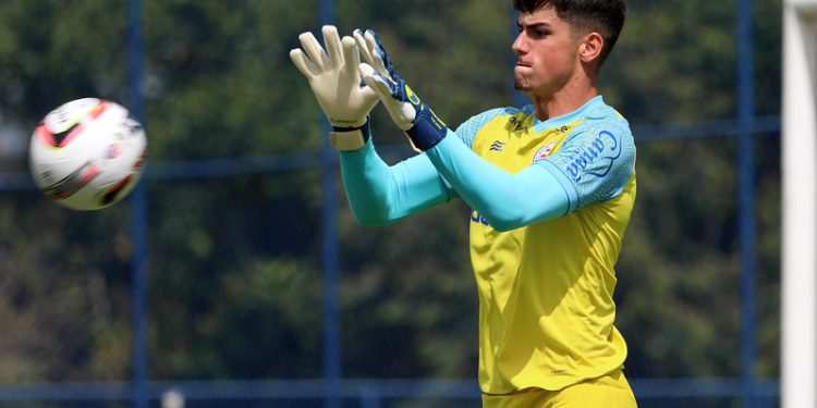 Portimonense apresenta proposta para contratar jovem promessa do Bahia