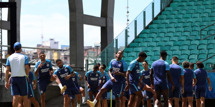Sem moleza, elenco do Bahia treina na Fonte Nova em dia de jogo contra o Atlético-BA
