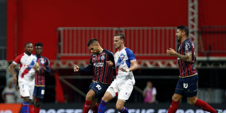 Bahia é derrotado em casa pelo Fortaleza e se complica na Copa do Nordeste
