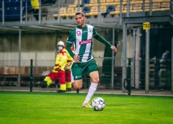 Bahia fecha contratação do atacante Arthur Sales até o final da temporada