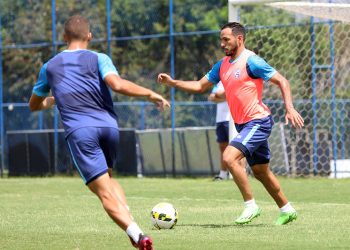 Com novidades, Bahia encerra preparação para enfrentar a Jacuipense pela Copa do Brasil