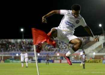 Com virada ainda no primeiro tempo, Renato Paiva analisa o começo de jogo ruim do Bahia