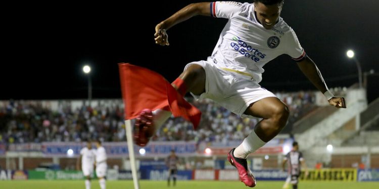 Com virada ainda no primeiro tempo, Renato Paiva analisa o começo de jogo ruim do Bahia