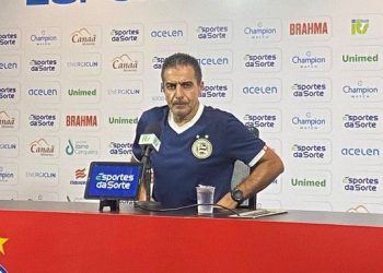 Com virada ainda no primeiro tempo, Renato Paiva analisa o começo de jogo ruim do Bahia