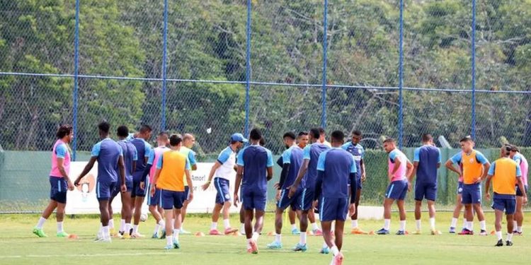De olho no próximo jogo, Bahia se reapresenta e volta a treinar na Cidade Tricolor