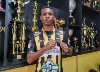 Destaque do Campeonato Carioca, atacante Lelê é sondado pelo Bahia; Vasco também tem interesse