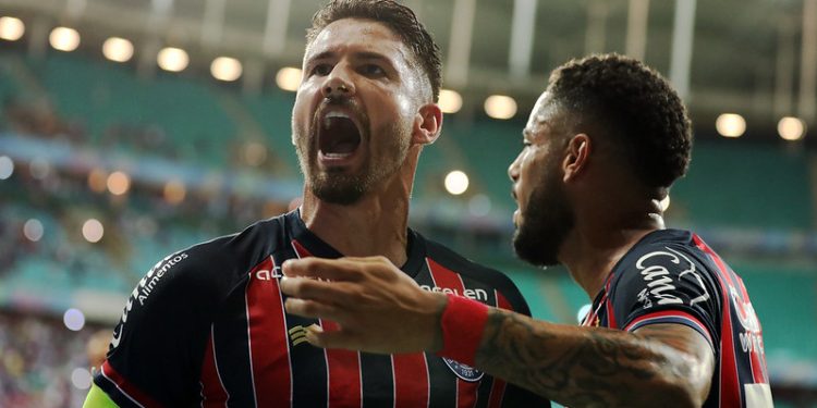 Everaldo comemora gols contra o Bahia de Feira: “Foi importante vencer e classificar”