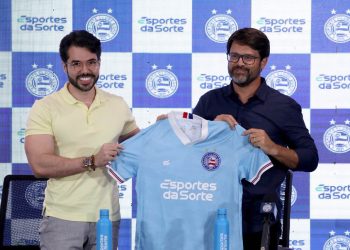 Patrocinador do Bahia libera 10 mil cervejas grátis contra o Fortaleza