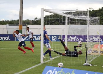 Sub-20 do Bahia vacila e leva goleada do Itabuna pelo Campeonato Baiano