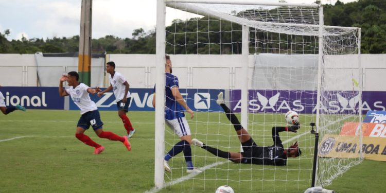 Sub-20 do Bahia vacila e leva goleada do Itabuna pelo Campeonato Baiano