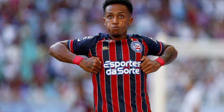 Atacante do Bahia está entre os atletas sub-20 destaques em participações em gols no ano; confira rankings