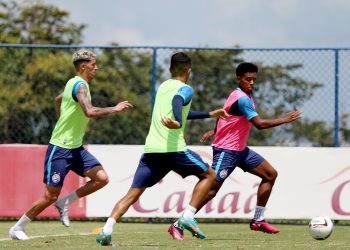Bahia faz último treino e encerra preparação para enfrentar o Fluminense-PI
