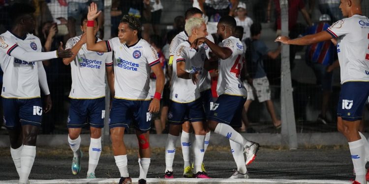 Bahia vence o Camboriú-SC e avança de fase na Copa do Brasil