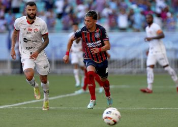 Bahia x Vitória: TV aberta confirma transmissão do clássico neste domingo