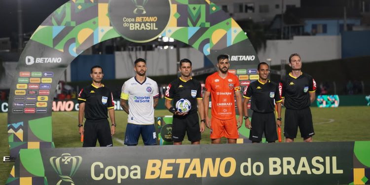 Camboriú-SC 0 x 1 Bahia: Assista ao gol da classificação e lances da partida