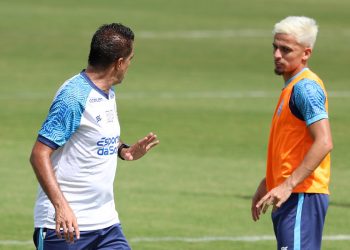 Confira a provável escalação do Bahia para enfrentar o Vitória na Fonte Nova