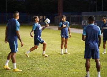 Em Santa Catarina, Bahia faz último treino e encerra preparação para enfrentar o Camboriú
