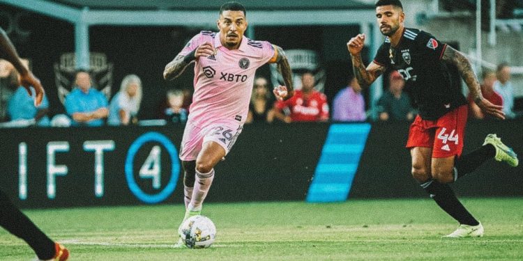 Alvo do Bahia, volante Gregore sofre lesão grave nos EUA e negociações devem ser encerradas