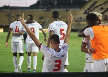 Com gols de Biel e Gabriel Xavier, Bahia vence o Volta Redonda por 2 a 1 pela Copa do Brasil
