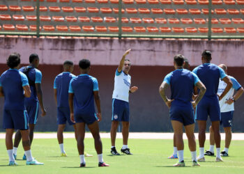 Em Pituaçu, Bahia faz último treino e encerra preparação para enfrentar o Vasco