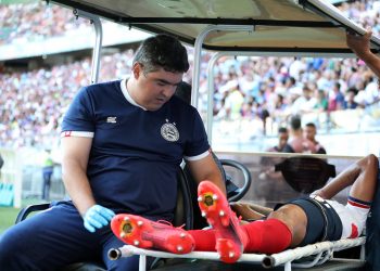 Zagueiro Marcos Victor sofre lesão no ligamento do joelho e desfalca o Bahia