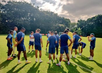 Após derrota para o Santos, Bahia treina no CT do São Paulo de olho no jogo contra o Flamengo