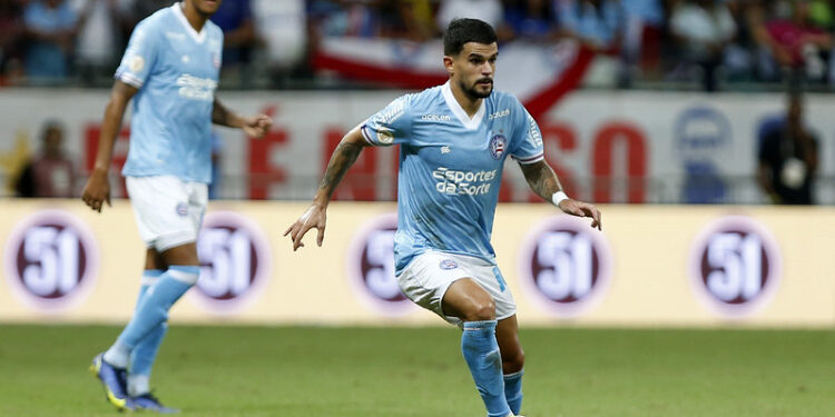 Cauly é destaque no triunfo diante do Coritiba