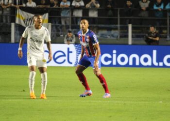 Com erros defensivos, Bahia é derrotado por 3 a 0 para o Santos na Vila Belmiro