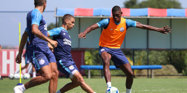 Com foco na marcação sob pressão, Bahia encerra preparação para enfrentar o Coritiba