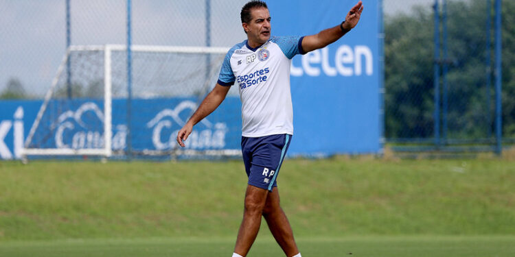 Confira a provável escalação do Bahia para enfrentar o Flamengo