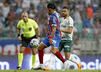 Com gol de Thaciano, Bahia vence o Palmeiras e quebra jejum de 35 anos